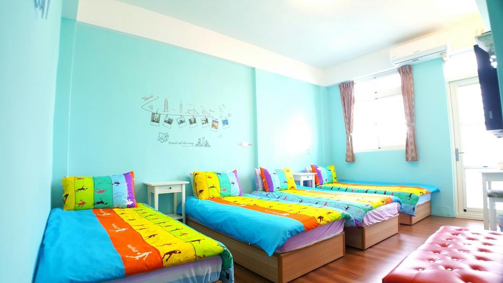 站前海民宿 Hualien Extérieur photo
